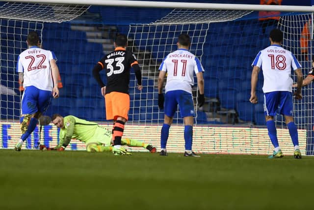 David Stockdale saves Fernando Forestieri's penalty. Picture by Phil Westlake (PW Sporting Photography)